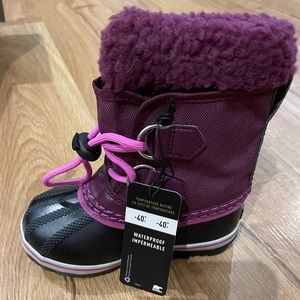 Brand new, with tags. SOREL ‘Yoot Pac’ waterproof snow boot. Toddler size 9